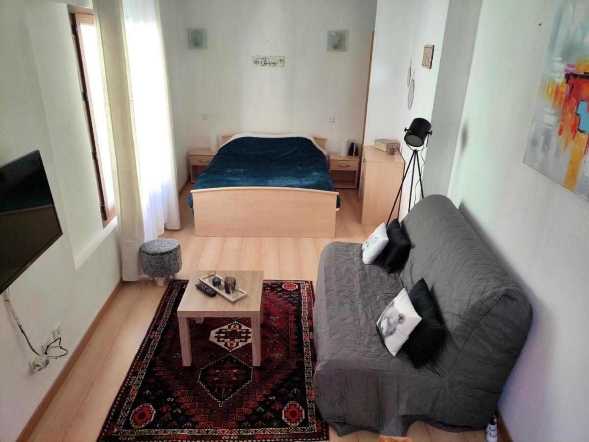 Confortable Maison De Village En Pierre Typique Moltig les Bains Bagian luar foto